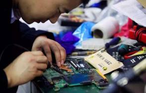 計算機軟硬件全方位服務指南 故障維修、系統重裝與電腦改裝